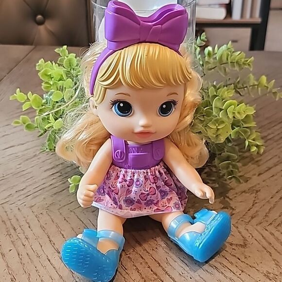 Baby Alive Sudsy styling doll - Picture 7 of 7